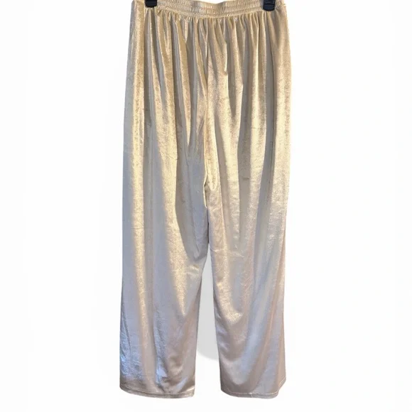 Christian Lacroix Velvet Cream Wide-Leg Pants - Picture 6 of 9